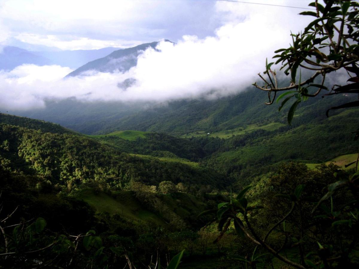 Calacali Finca Petrona المظهر الخارجي الصورة